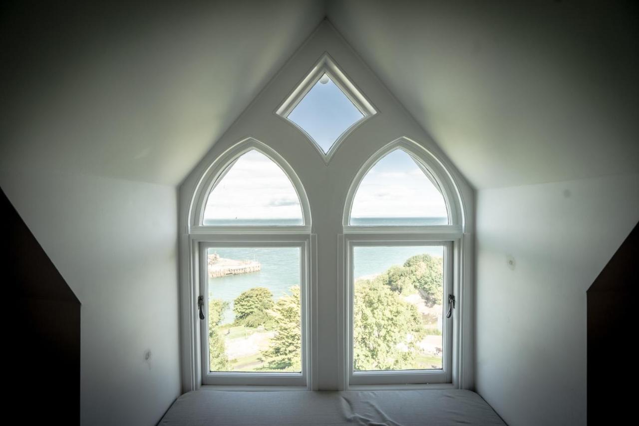 Victorian Penthouse With Panoramic Sea Views Apartment Ilfracombe Bagian luar foto